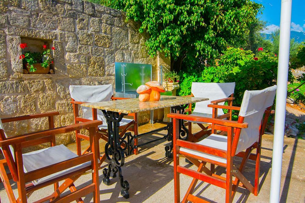 St George'S Castle House Villa Peratáta Екстериор снимка