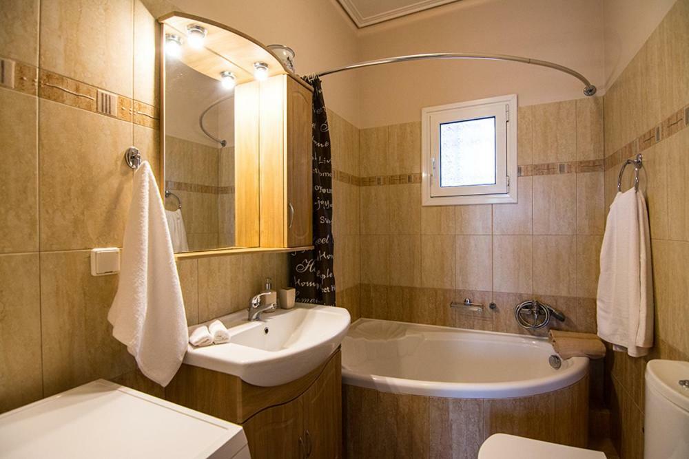 St George'S Castle House Villa Peratáta Екстериор снимка